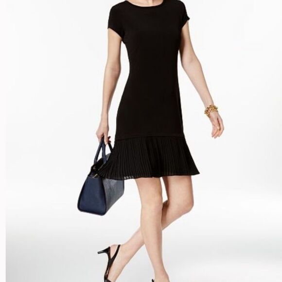 Michael KORS Fit & Flare A-line Pleat Bottom Short Sleeve Mini Black Dress S/P - Picture 14 of 14